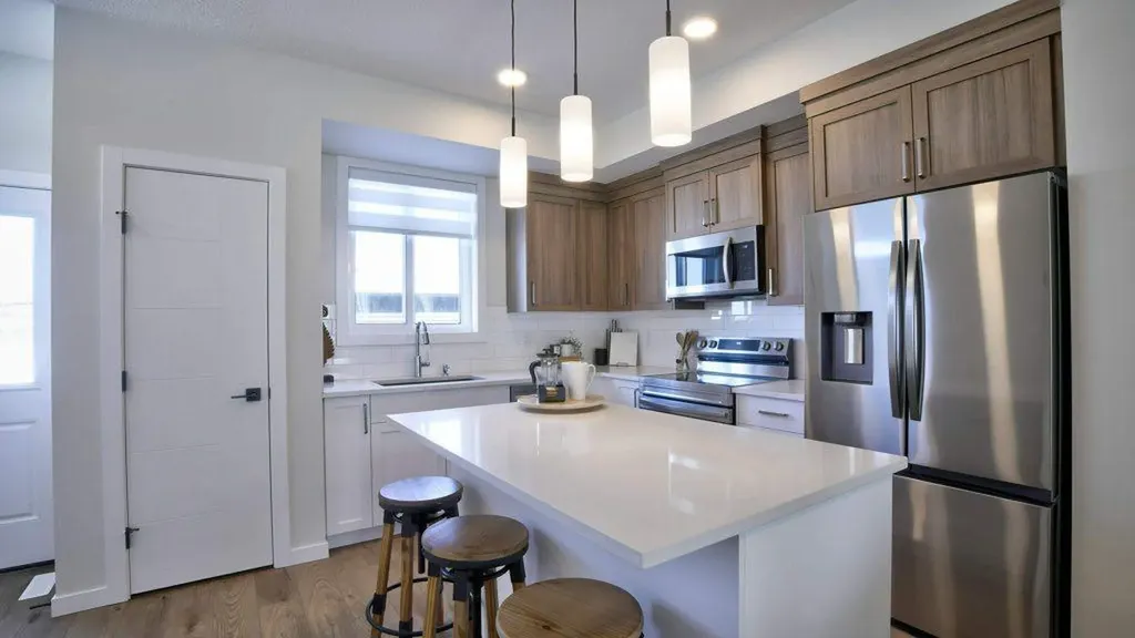 862 Wolf Willow Boulevard SE Calgary AB T2X 5R5
