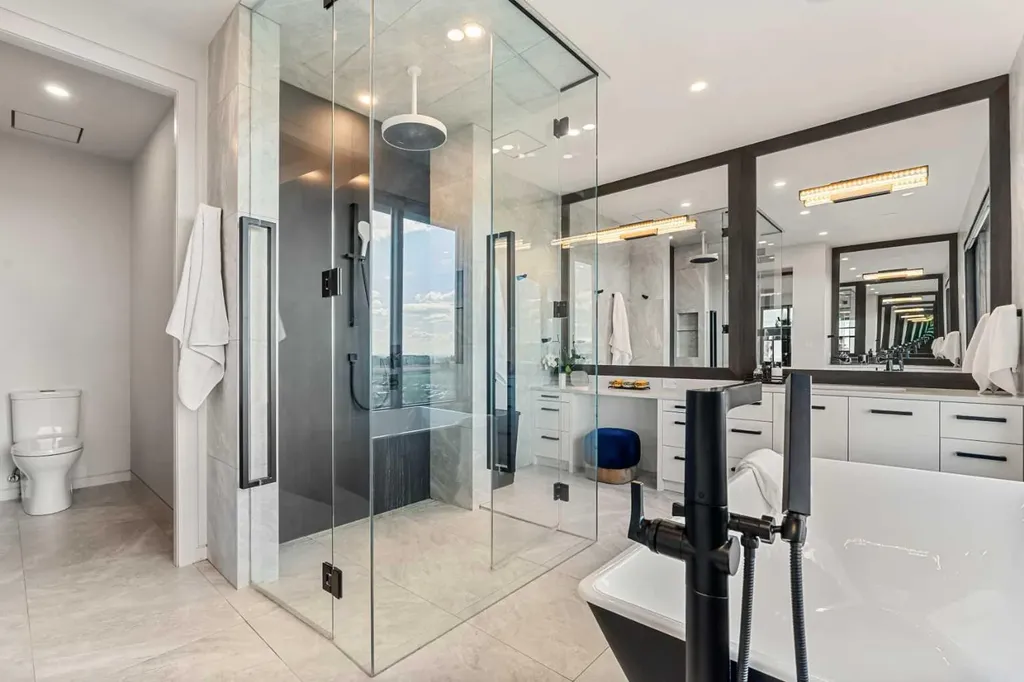 315 Aspen Ridge Place SW Calgary AB T3H 1T2