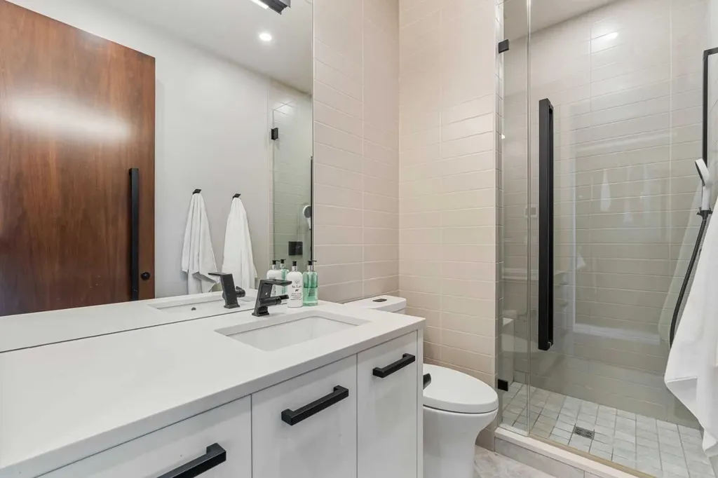 315 Aspen Ridge Place SW Calgary AB T3H 1T2