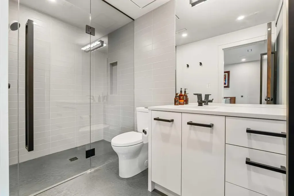 315 Aspen Ridge Place SW Calgary AB T3H 1T2