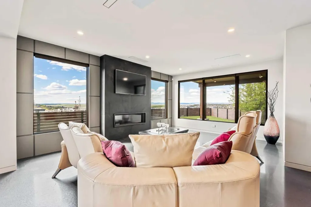 315 Aspen Ridge Place SW Calgary AB T3H 1T2