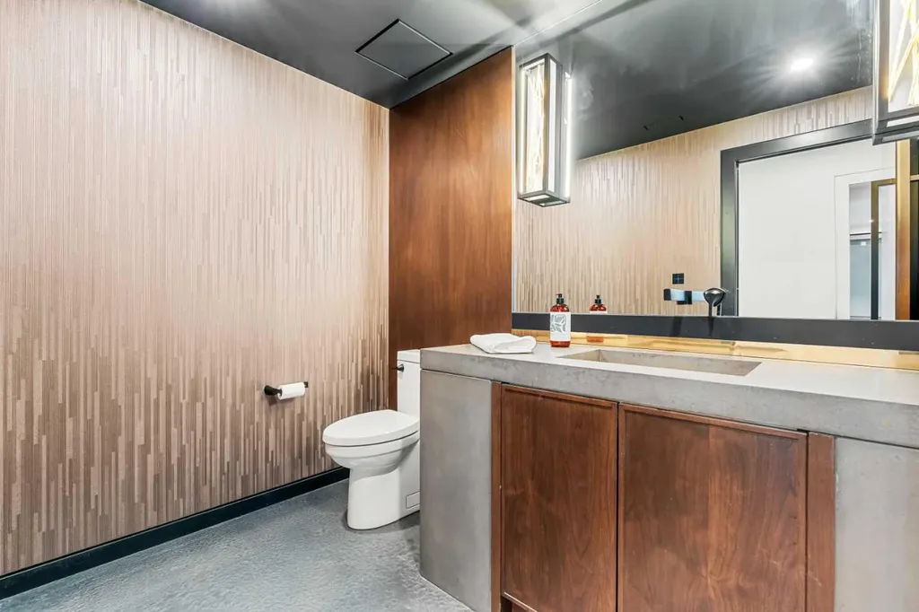 315 Aspen Ridge Place SW Calgary AB T3H 1T2