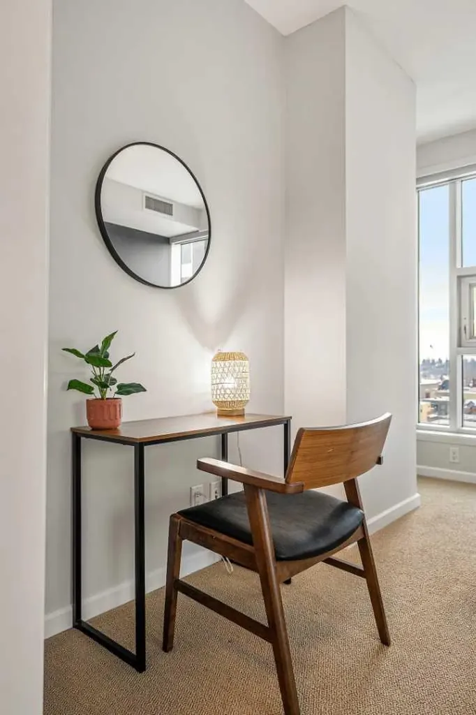 211 13 Avenue SE Calgary AB T2G 1E1