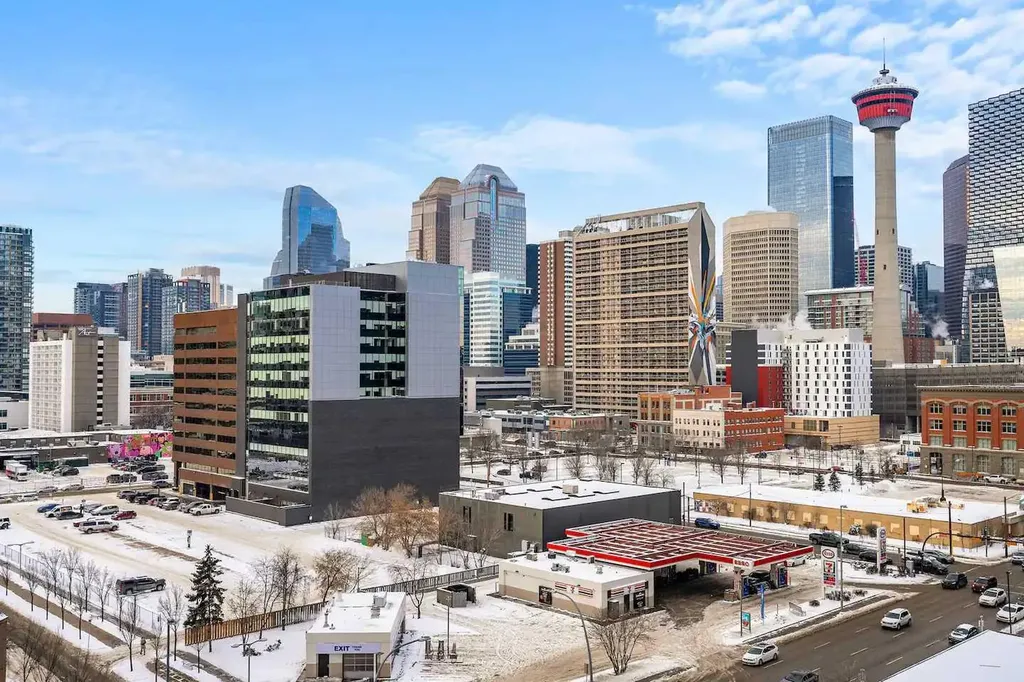 211 13 Avenue SE Calgary AB T2G 1E1