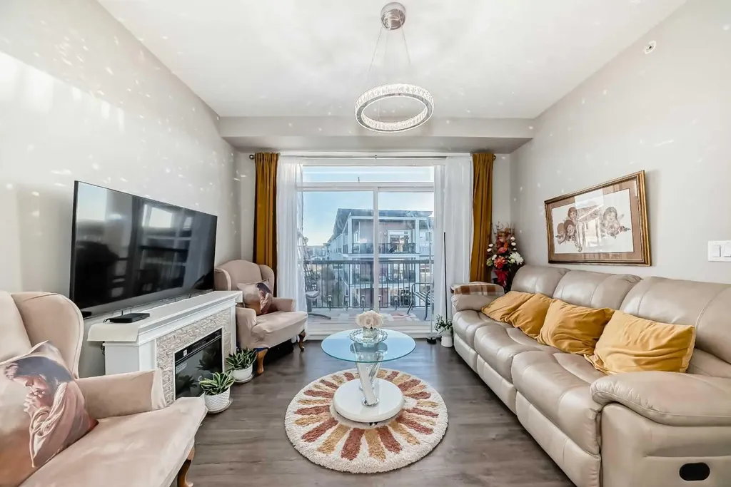 10 Walgrove Walk SE Calgary AB T2X 4E3