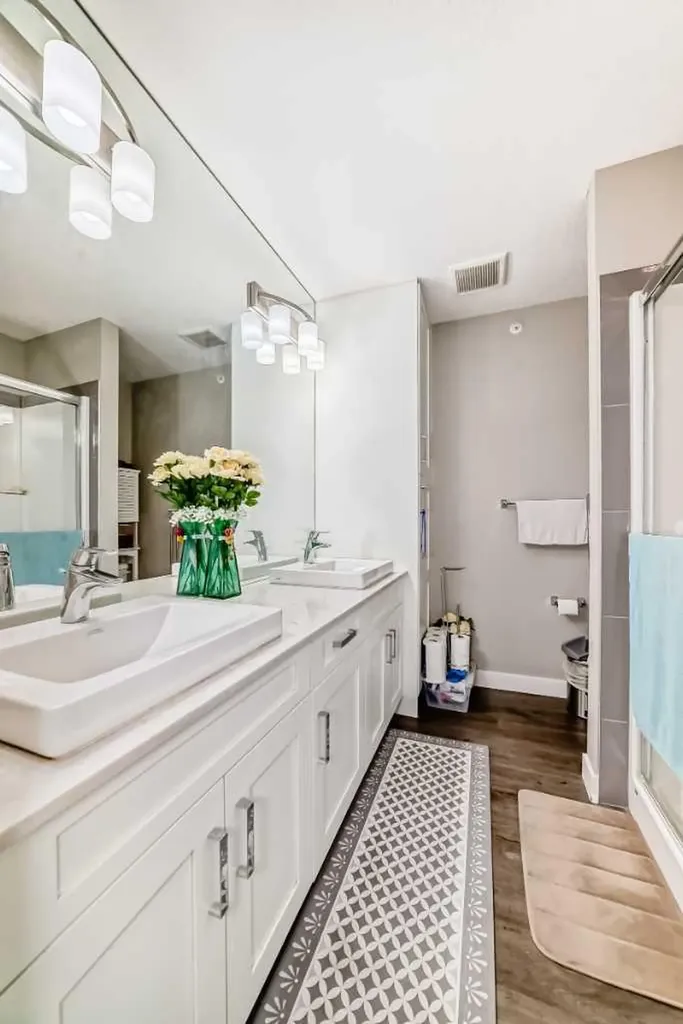 10 Walgrove Walk SE Calgary AB T2X 4E3