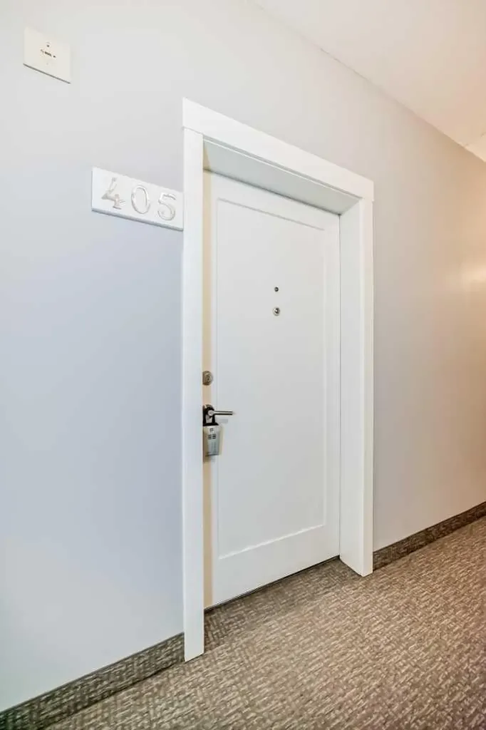 10 Walgrove Walk SE Calgary AB T2X 4E3