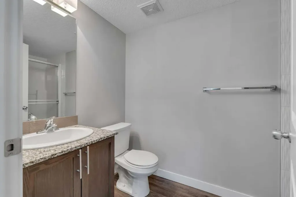 360 Harvest Hills Way NE Calgary AB T3K 2S1