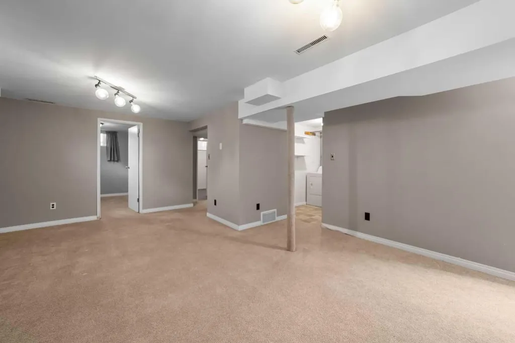 4909 51 Street Sedgewick AB T0B4C0