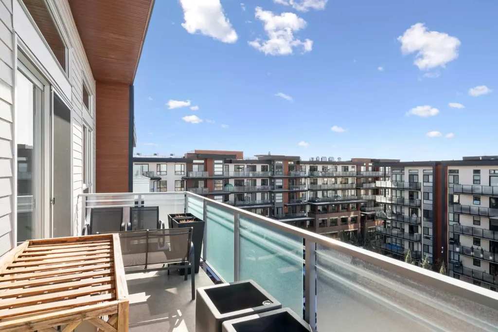 11 Mahogany Circle SE Calgary AB T3M 2Z3