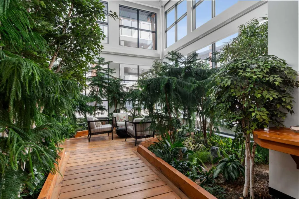 11 Mahogany Circle SE Calgary AB T3M 2Z3