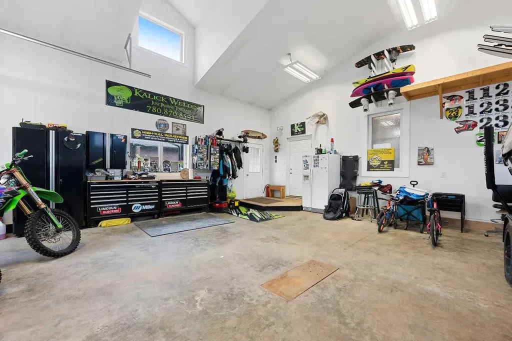 214 Hill Avenue Greenstreet SK S9V 0X7