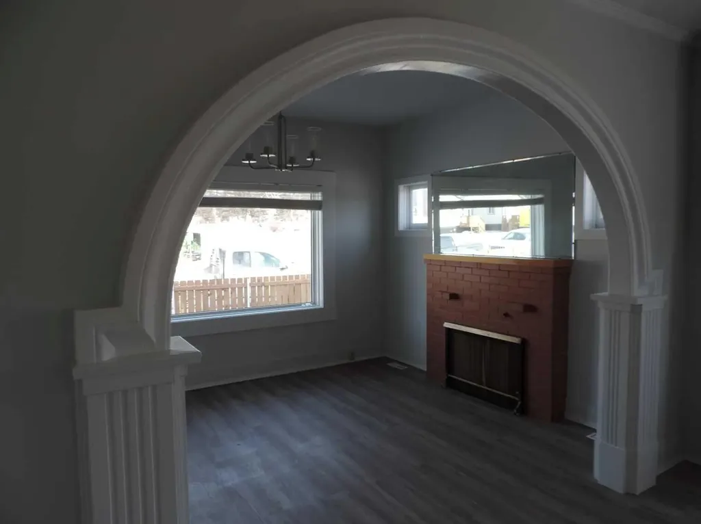 701 Geikie Street Jasper AB T0E1E0