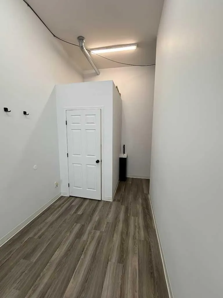 4902 50 Avenue Vermilion AB T9X 1A4
