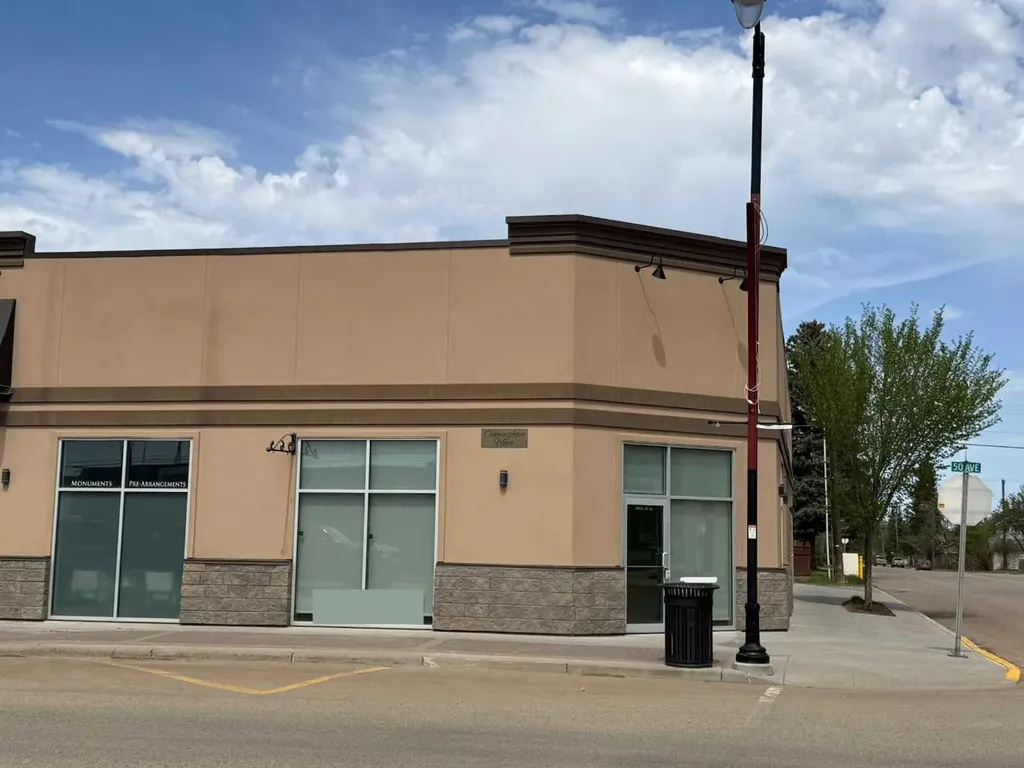 4902 50 Avenue Vermilion AB T9X 1A4