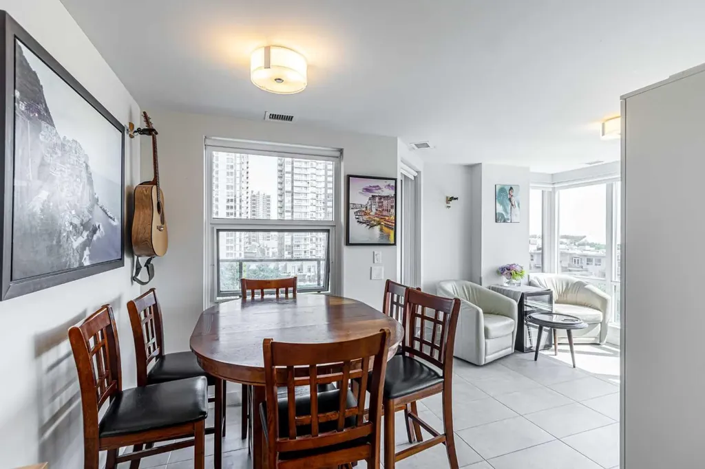 303 13 Avenue SW Calgary AB T2R0Y9