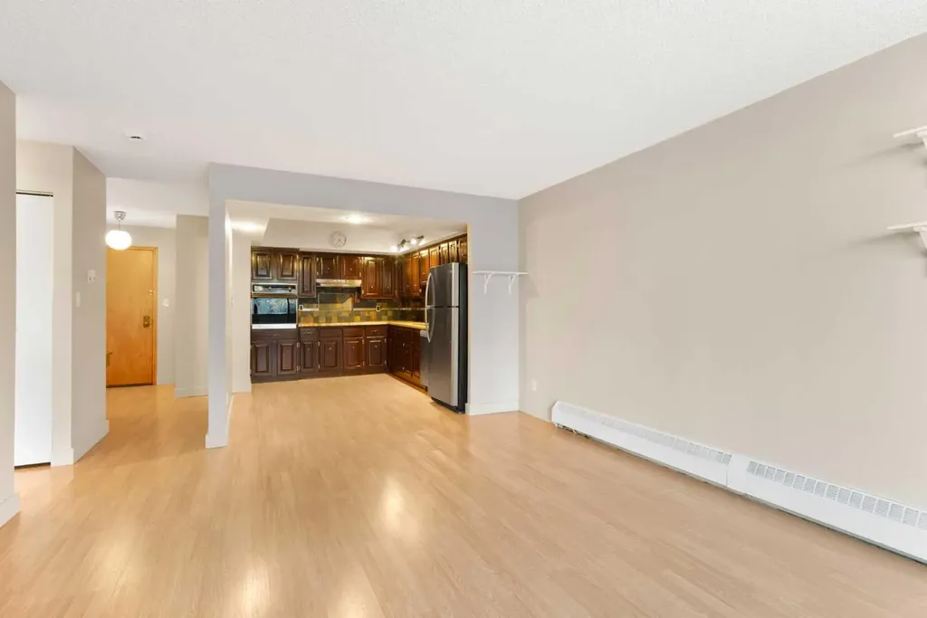 345 4 Avenue NE Calgary AB T2E 0J4