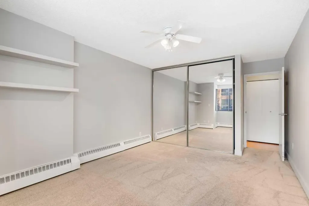 345 4 Avenue NE Calgary AB T2E 0J4