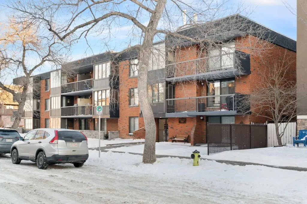 345 4 Avenue NE Calgary AB T2E 0J4
