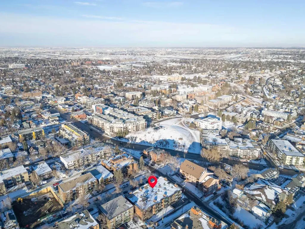 345 4 Avenue NE Calgary AB T2E 0J4