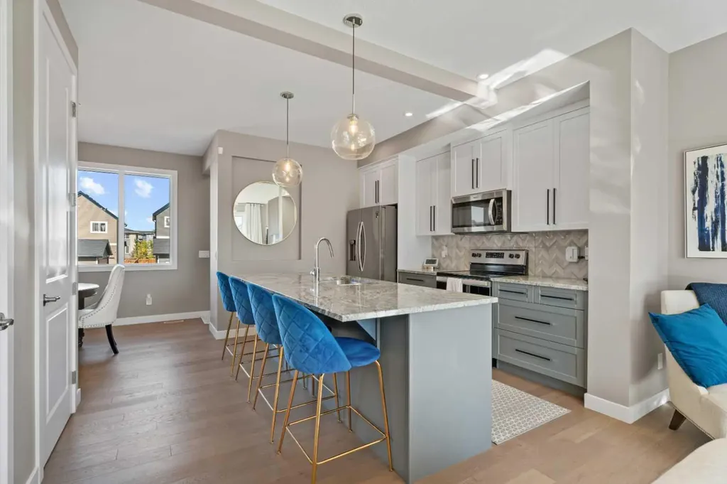 332 Lawthorn Way SE Airdrie AB T4A 3M7