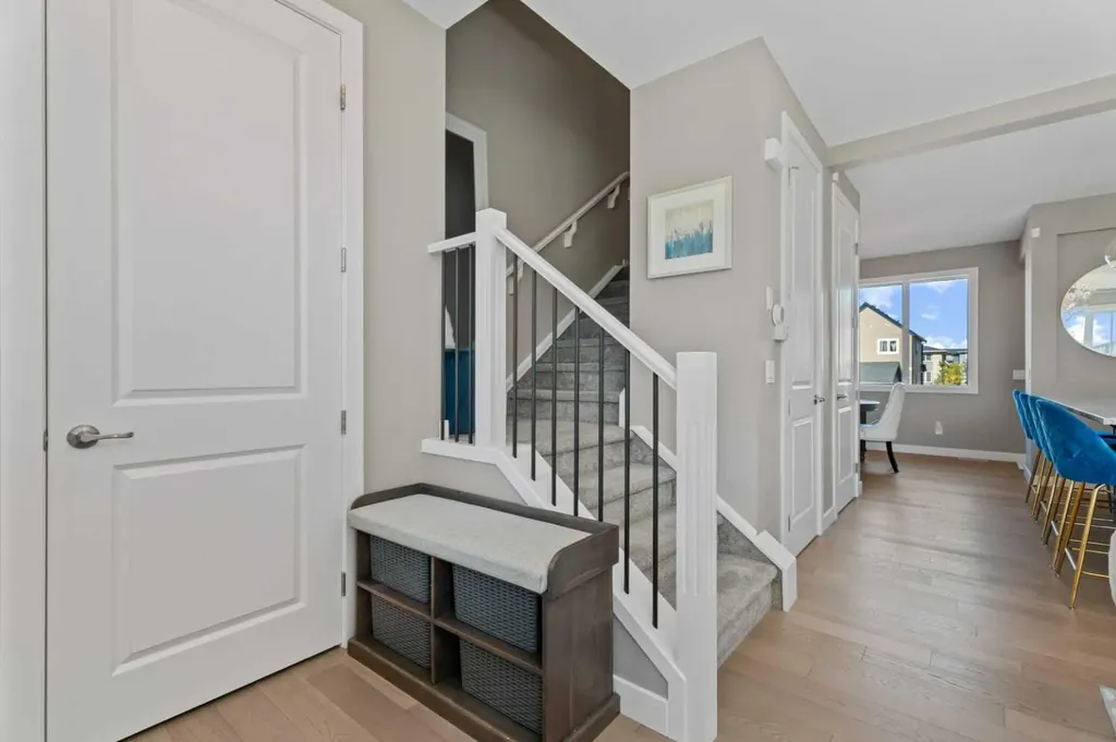 332 Lawthorn Way SE Airdrie AB T4A 3M7