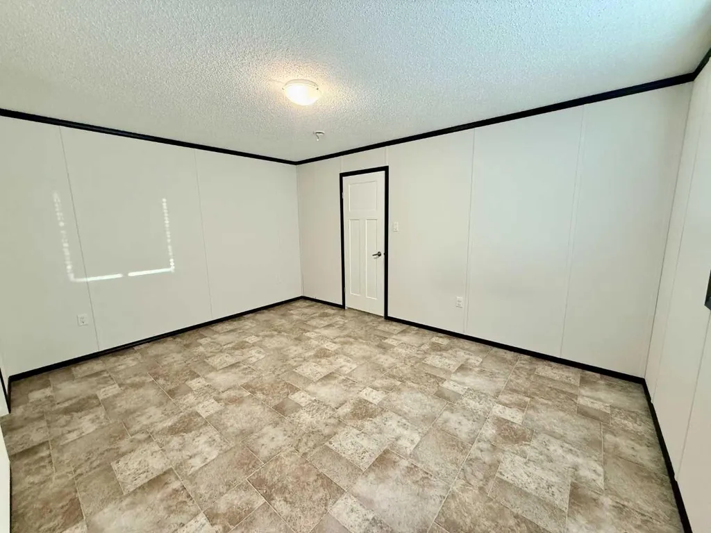 1609 14 Street Wainwright AB T9W 1K4