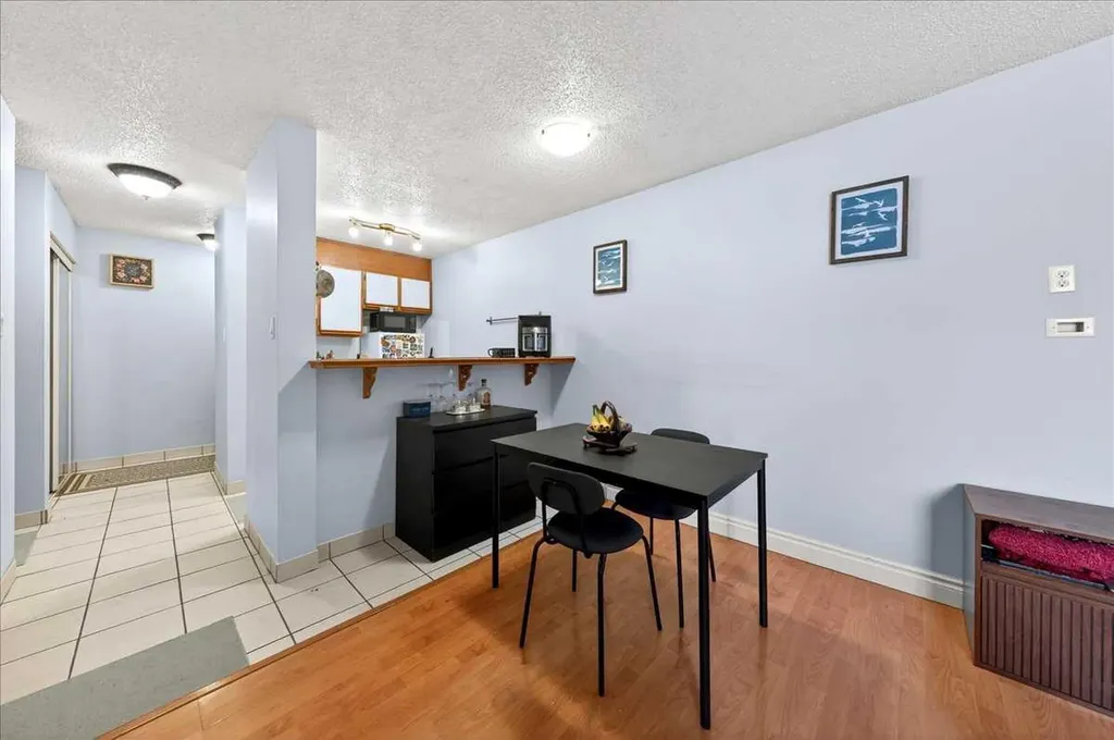 431 1 Avenue NE Calgary AB t2e0b3