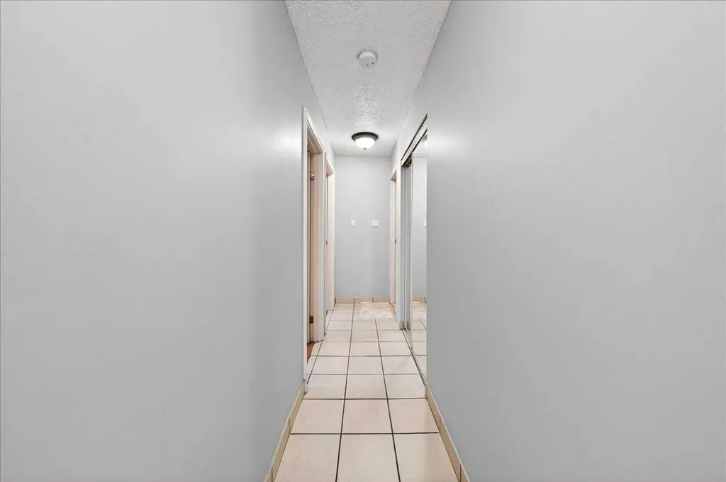 431 1 Avenue NE Calgary AB t2e0b3