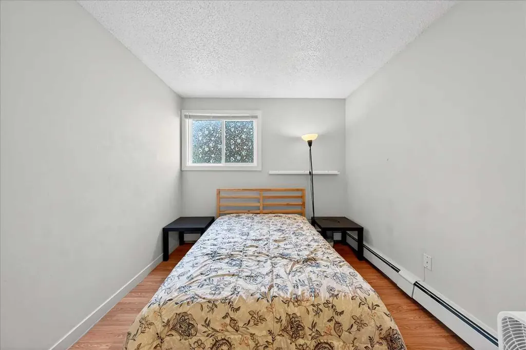 431 1 Avenue NE Calgary AB t2e0b3