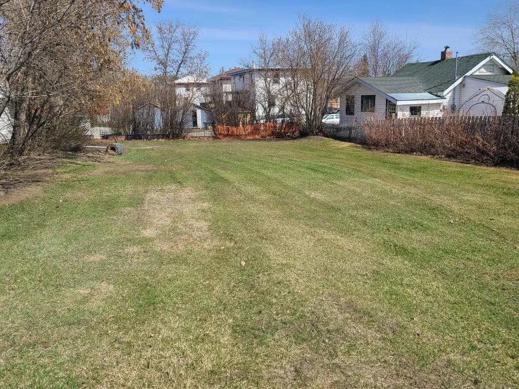10022 98 Street Sexsmith AB T0H3C0