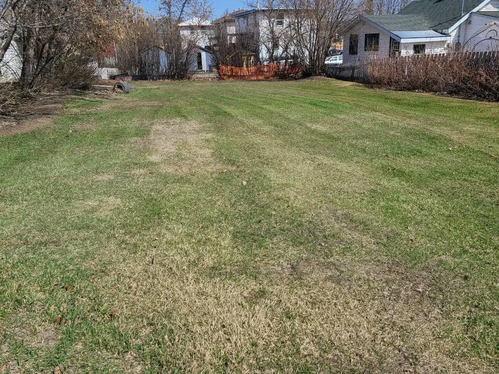 10022 98 Street Sexsmith AB T0H3C0