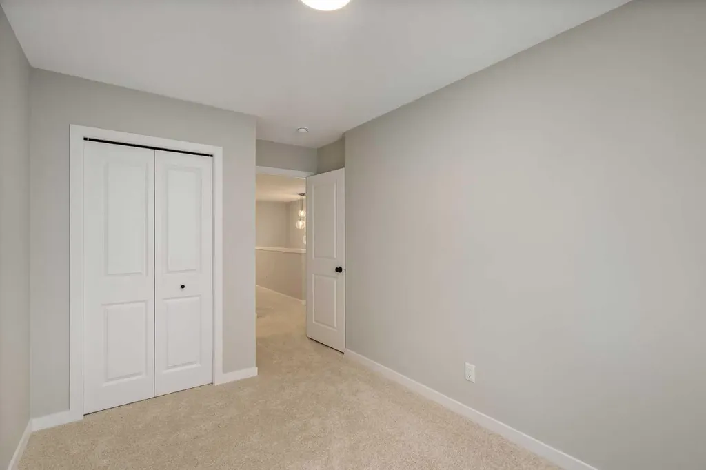 1485 Rangeview Drive SE Calgary AB T3S0P8