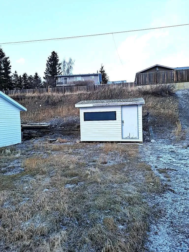 10918 97 Avenue Grande Cache AB T0E 0Y0