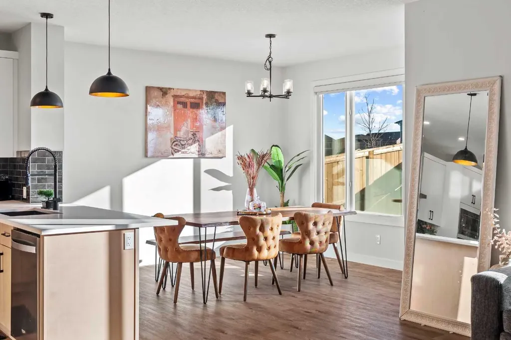 116 Ambleside Crescent NW Calgary AB T4B 3P5