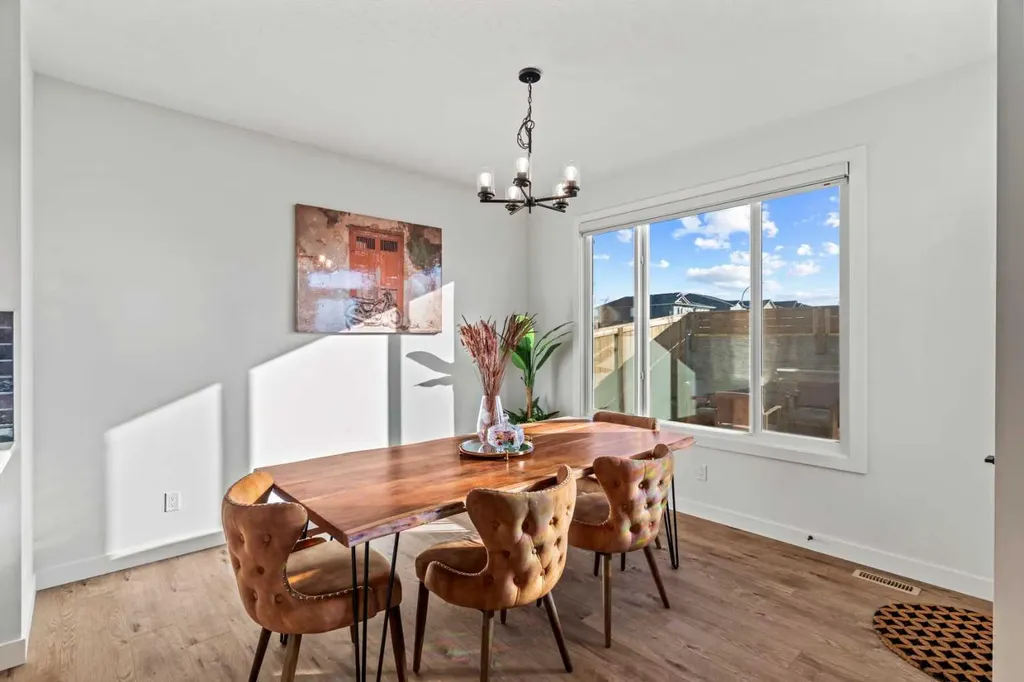 116 Ambleside Crescent NW Calgary AB T4B 3P5