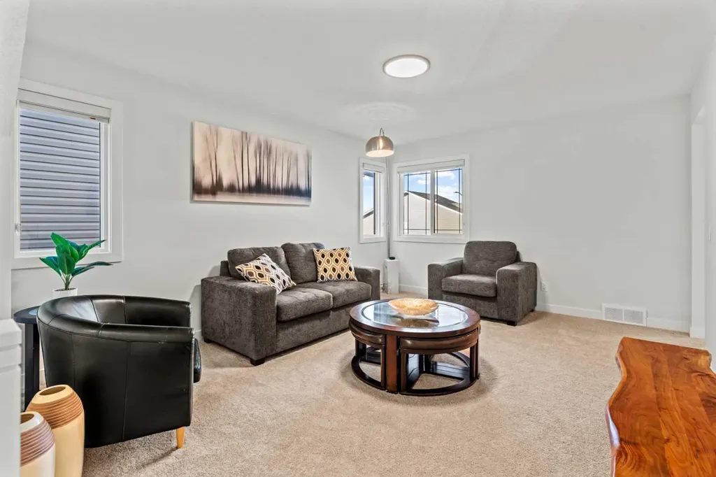 116 Ambleside Crescent NW Calgary AB T4B 3P5