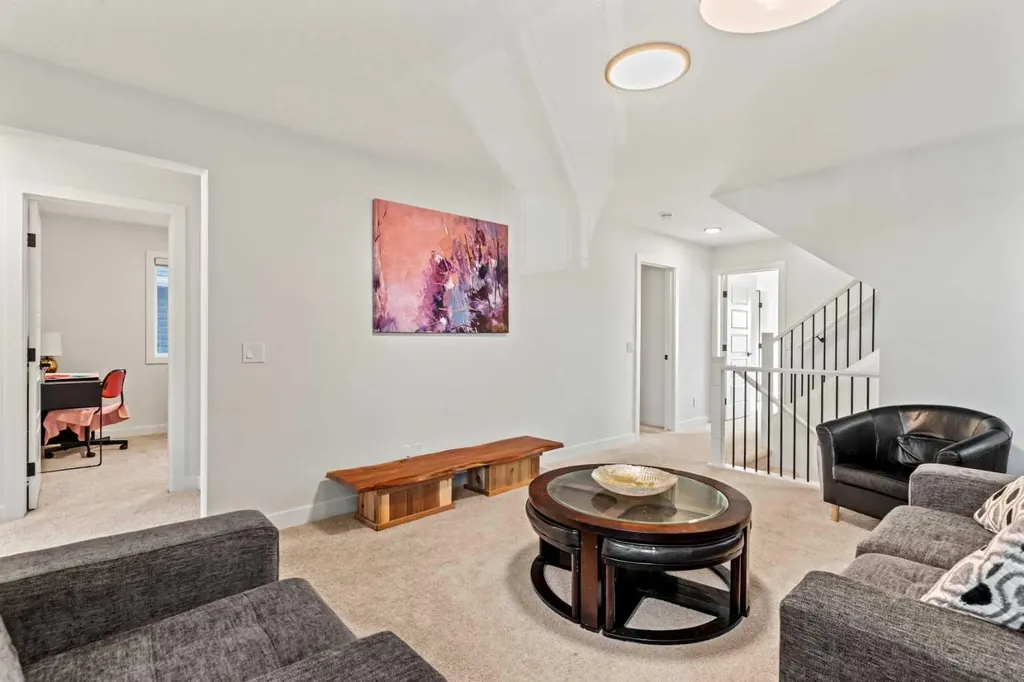 116 Ambleside Crescent NW Calgary AB T4B 3P5