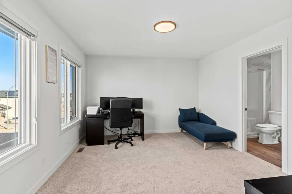 116 Ambleside Crescent NW Calgary AB T4B 3P5