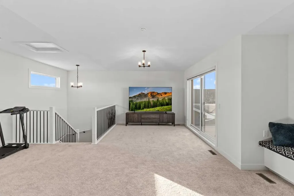 116 Ambleside Crescent NW Calgary AB T4B 3P5