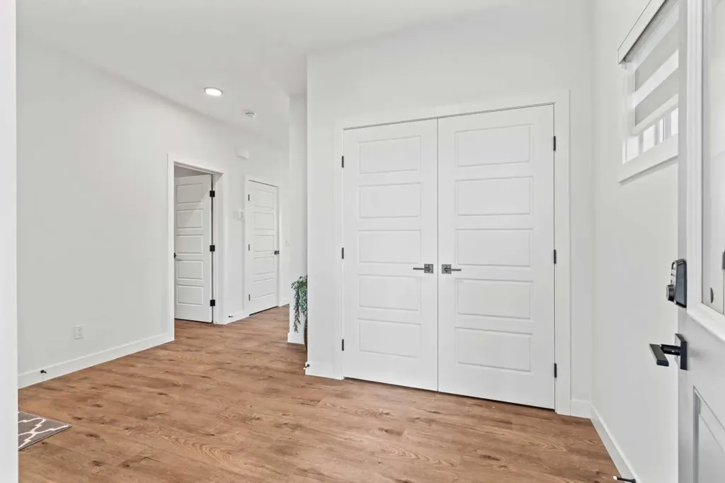 116 Ambleside Crescent NW Calgary AB T4B 3P5