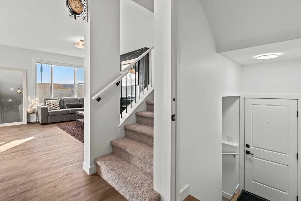 116 Ambleside Crescent NW Calgary AB T4B 3P5
