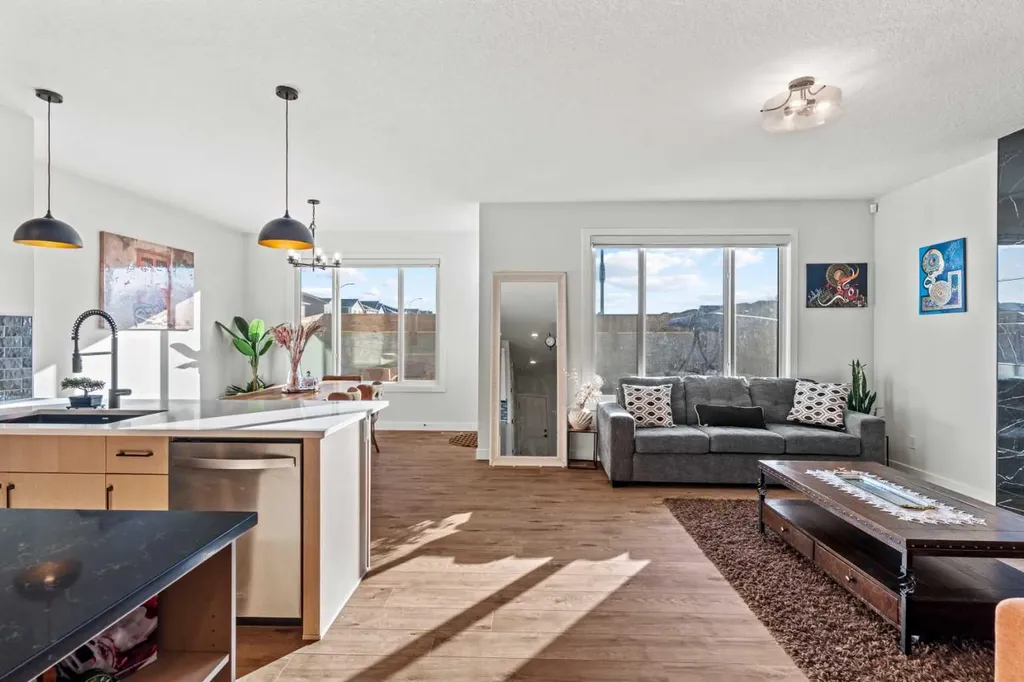 116 Ambleside Crescent NW Calgary AB T4B 3P5