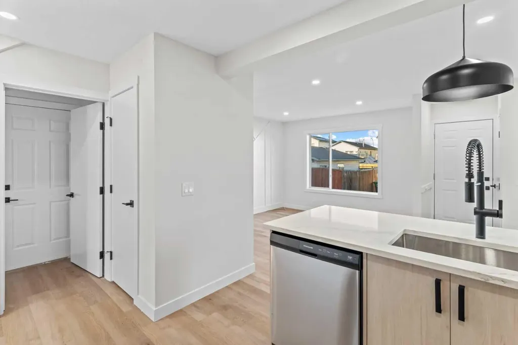 52 Martin Crossing Rise NE Calgary AB T3J 3P1