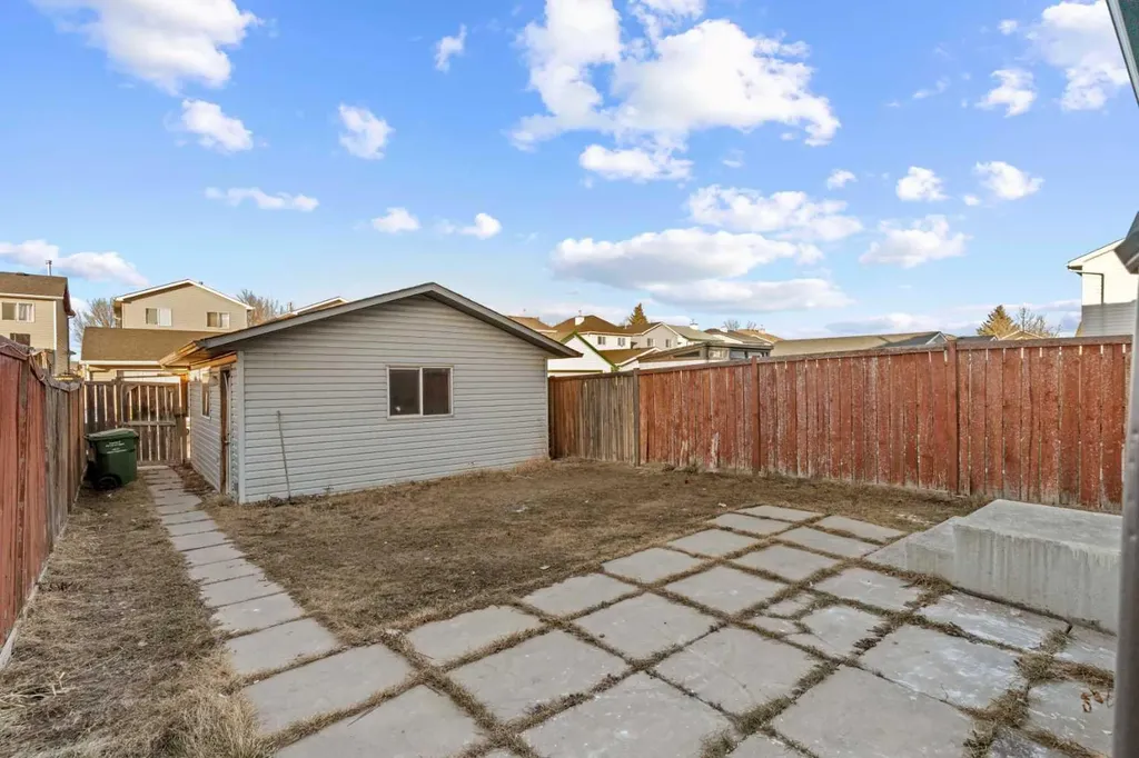 52 Martin Crossing Rise NE Calgary AB T3J 3P1