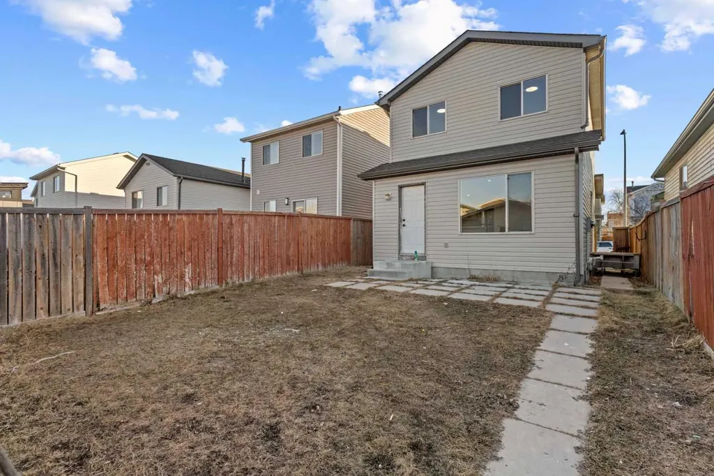 52 Martin Crossing Rise NE Calgary AB T3J 3P1
