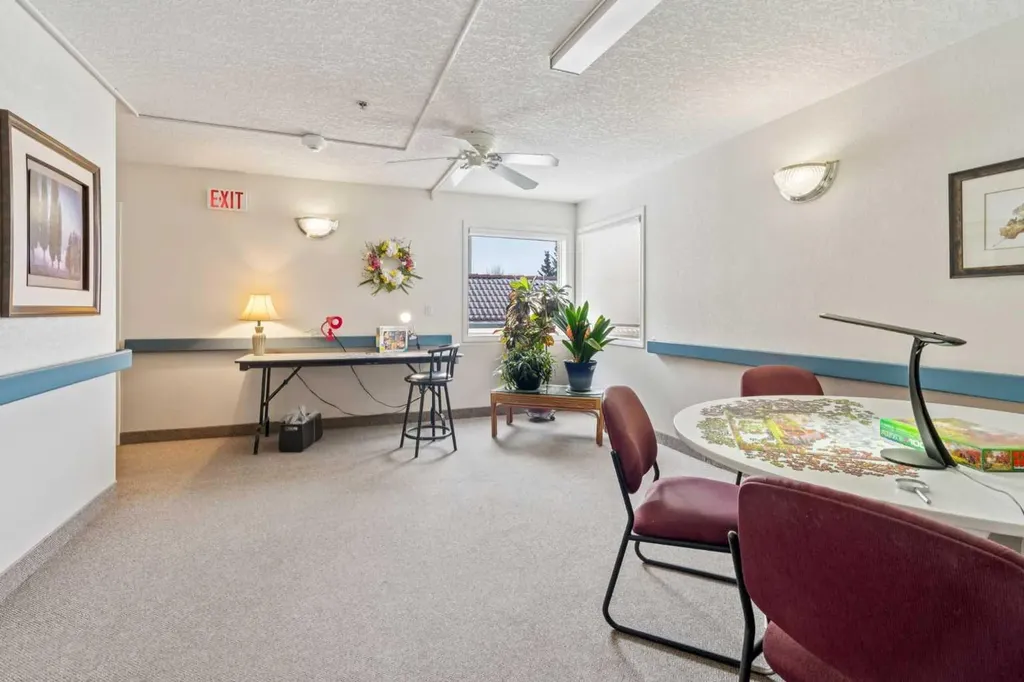 1818 Simcoe Boulevard SW Calgary AB T3H 3L9