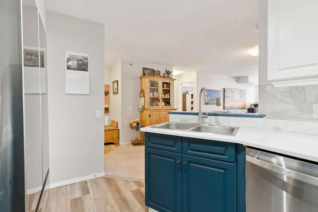 1818 Simcoe Boulevard SW Calgary AB T3H 3L9
