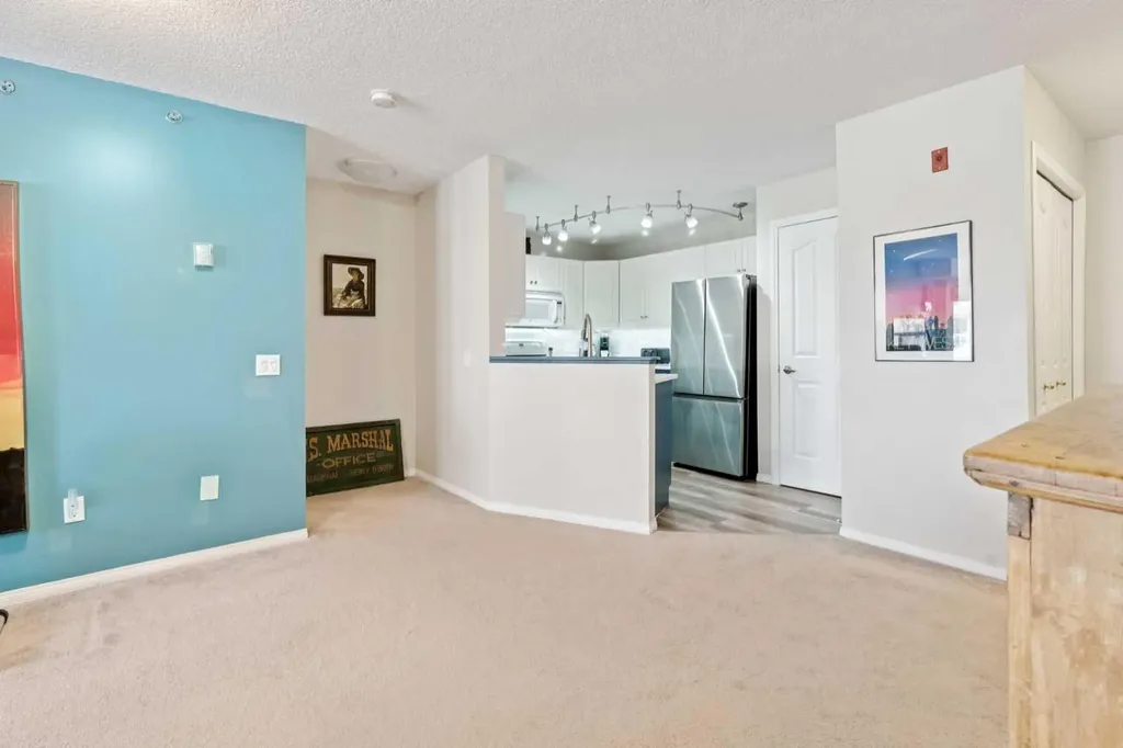 1818 Simcoe Boulevard SW Calgary AB T3H 3L9