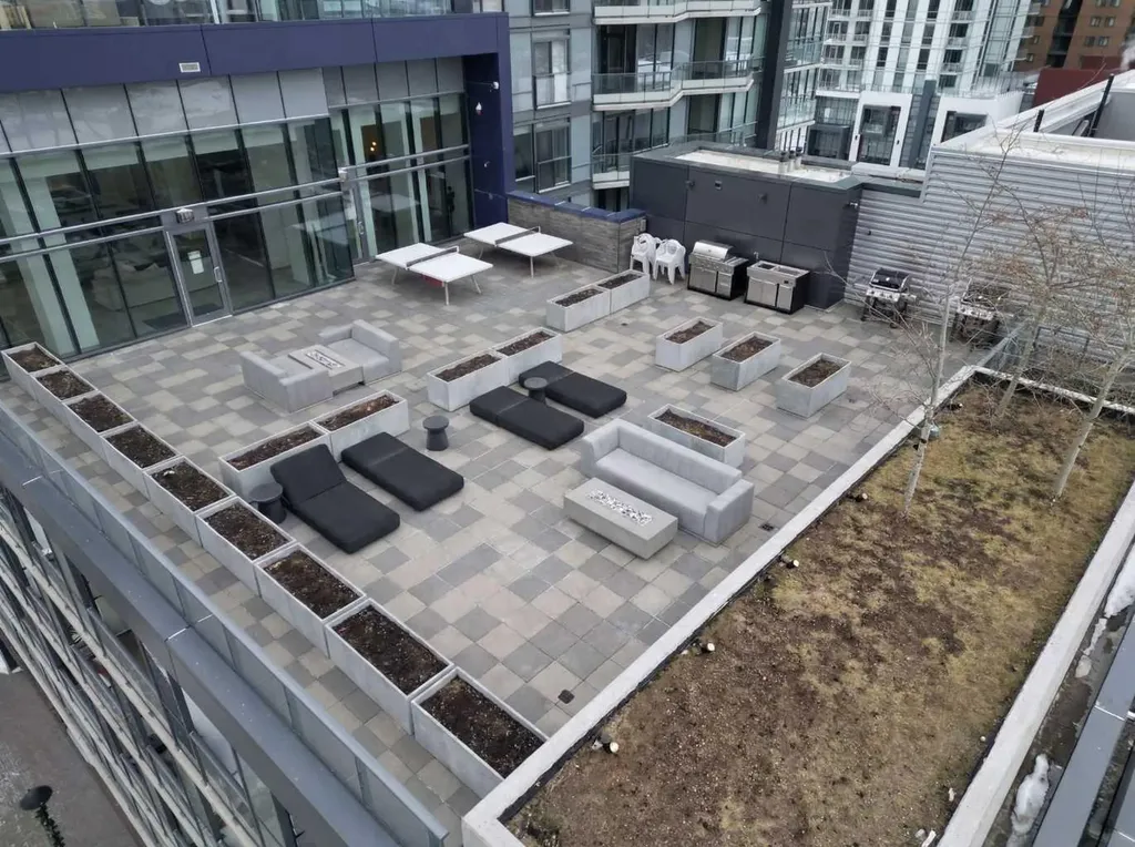 615 6 Avenue SE Calgary AB T2G 1S2